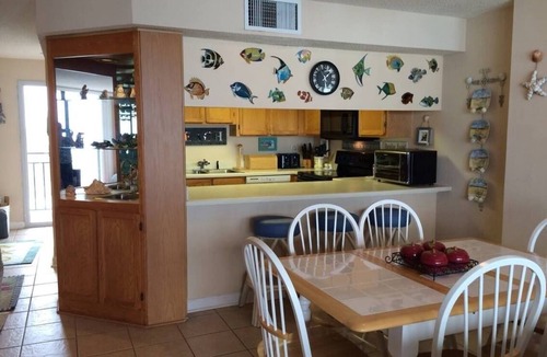 Garden City Condo | Oceanfront Surfmaster 810 Amazing Views, Pools, Hot Tubs & Free Parking Passes