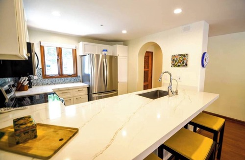 Catalina Island Condo | Oceanfront view, plus corner patio and golf cart