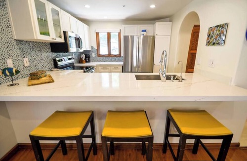 Catalina Island Condo | Oceanfront view, plus corner patio and golf cart