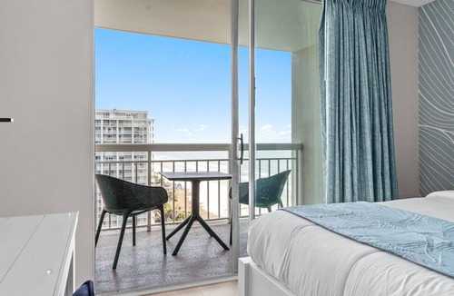 Arcadian Shores Condo | Oceanview Beach Studio in Kingston Resort