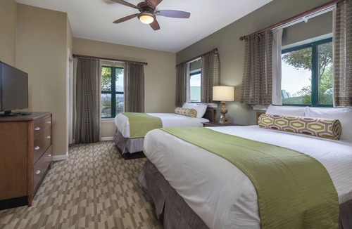 Sevierville Resort | OFFICIAL LISTING | Wyndham - Smoky Mountains 2BR w/Mountain Views, Whirlpool Tub