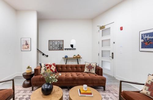 Five Points Apartment | Outrider 111 by AvantStay 5 Minutes to Broadway