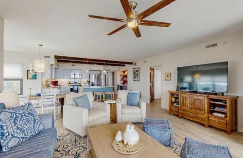 Litchfield by the Sea Apartment | Palmetto Sunrise