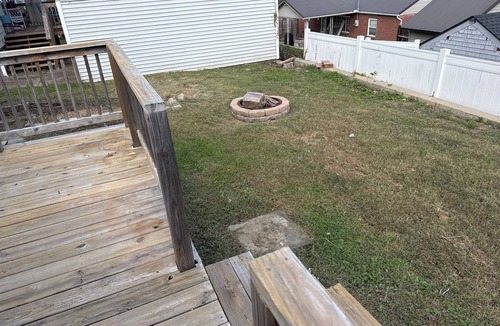 Ashland House | Peaceful 3 bed, near hospitals and downtown,screened porch, deck, firepit