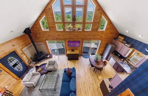 Wardensville Cabin | Peaceful Mountain Getaway: hiking, hot tub, and views