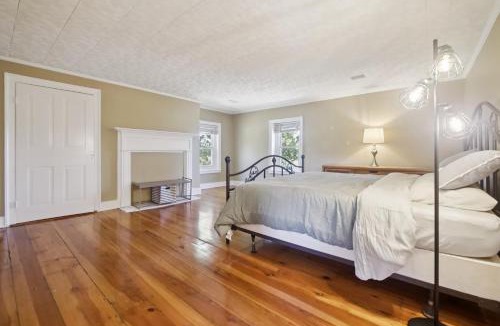 Martinsburg House | Peaceful Retreat with Scenic Surroundings