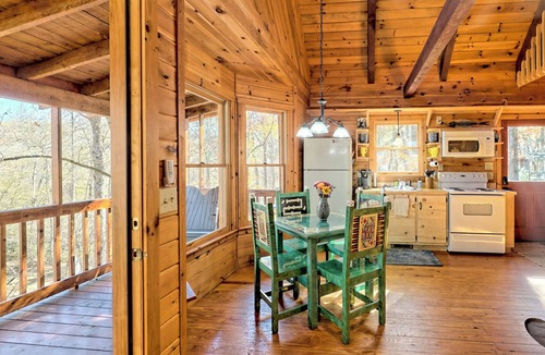 Demorest Cabin | Peaceful Waters Ridge on the Soque River