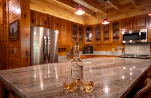 Cherry Log Cabin | Pet-Friendly Cozy Cabin w/Game Room & Hot Tub