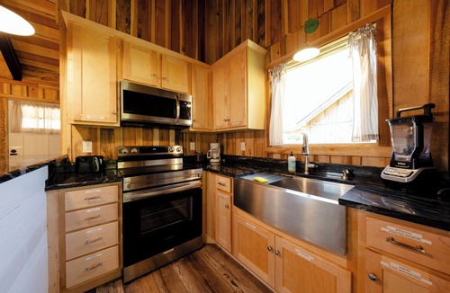 Smithville Cabin | Pet Friendly Peaceful Cabin Near Waterfalls, Fire Pit + Creek