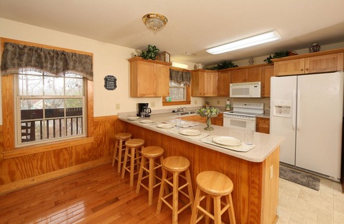 Pigeon Forge Villa | Pigeon Forge 134 - Five Bedroom Villa, Sleeps 16