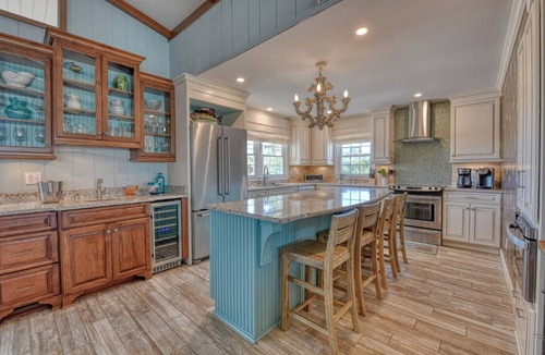 Inlet Harbour House | Pop's Place in the private gated community of Inlet Harbour