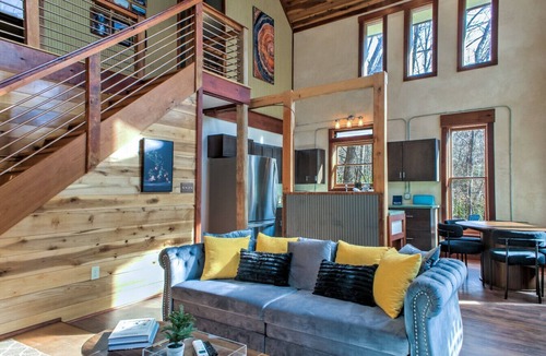 Old Fort House | Private 30-Acre Retreat with Hot Tub & Game Room