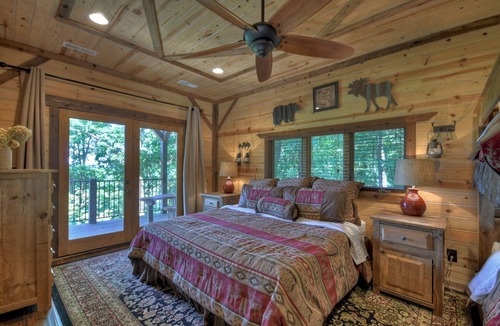 Blairsville Cabin | Private Mountain Rock Cabin with Spectacular Views