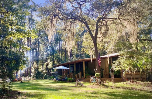 Daufuskie Island Cottage | PRIVATE retreat at the “island time cottage” on Daufuskie Island