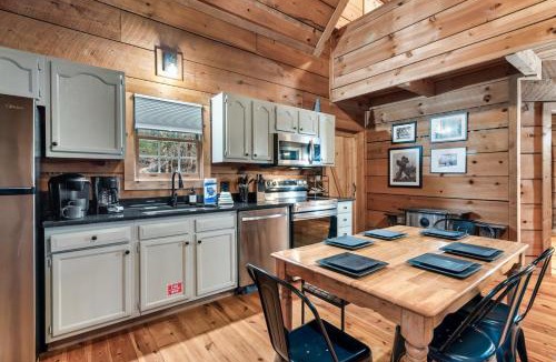 Townsend House | Private Wooded Cabin w Hot Tub, Fire Pit & Arcade