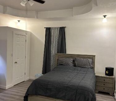 Bedford House | Q Street Bungalow - Bedford IN