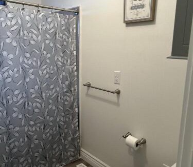 Bedford House | Q Street Bungalow - Bedford IN