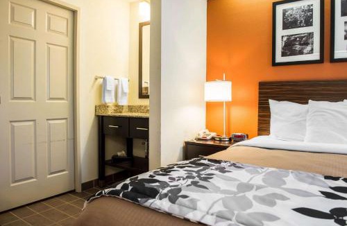 Bridgeport Hotel | Quality Inn Bridgeport-Clarksburg