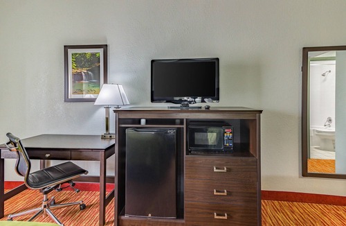 Goodlettsville Hotel | Quality Inn Goodlettsville