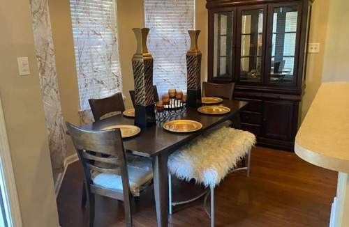Ellendale House | R.A.W Relax and Wine Luxury Rentals