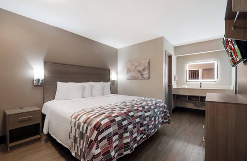 Graysville Hotel | Red Roof Inn Chattanooga - Hamilton Place