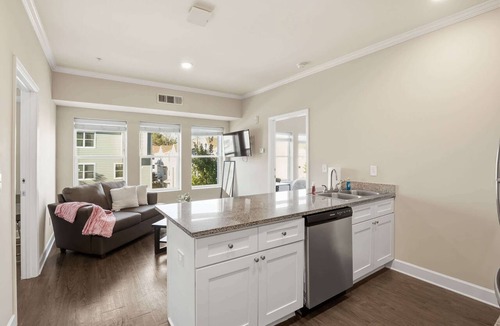 Central Apartment | Refreshing Retreat | Poolside + 1.9 mi to Shops