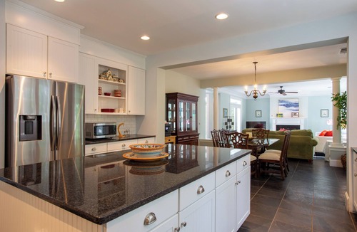 Cliftondale House | Relaxing Retreat with Quick Access to Airport & City