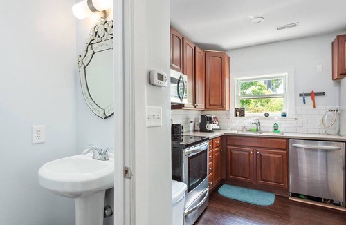 Over-the-Rhine Apartment | Renovated 2B w/Balcony by OTR, UC, Findlay Market