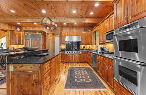 Highlands House | Retreat on Buck Creek , Highlands. Creekside waterfront!