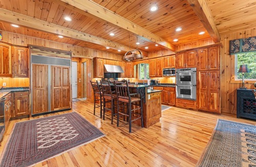 Highlands House | Retreat on Buck Creek , Highlands. Creekside waterfront!