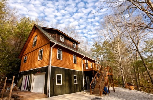 Hendersonville Cabin | Revolt Cabin/Luxury Mountain Retreat Near Hendersonville