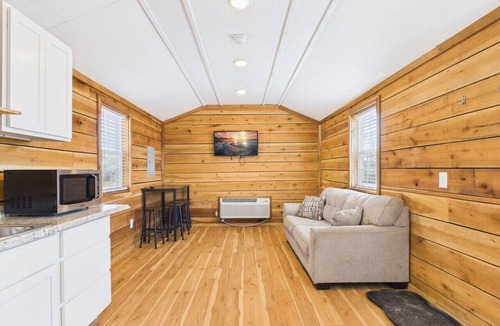 Northfork Cabin | Ride All Day & Relax Under the Stars