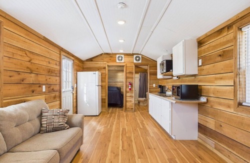 Northfork Cabin | Ride All Day & Relax Under the Stars