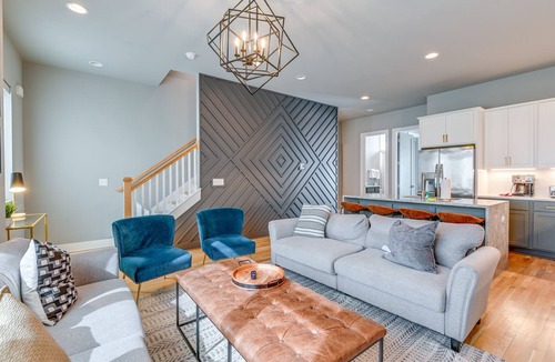 Haynes Area House | Rooftop Skyline Views! Home 5 Mi to Dtwn Nashville