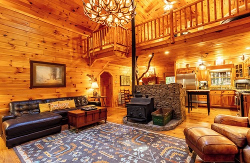 Ellijay Cabin | Rushing Creek Cabin, Private Haven, 5 Acres to Explore