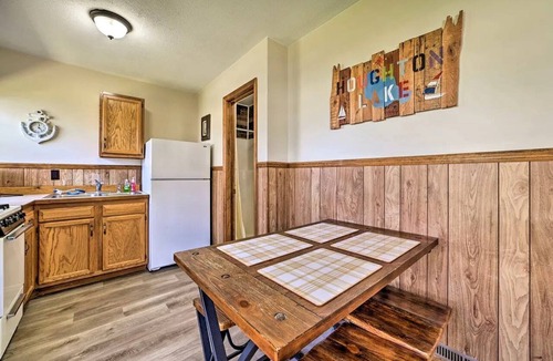 Houghton Lake Cabin | Rustic Waterfront Cabin with Fire Pit in Houghton Lake, Michigan
