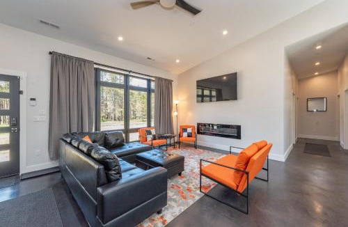 Thayerville House | Ruths Cabin by Railey Vacations