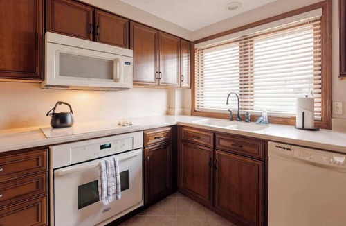 Johnson City House | Sanctuary Co Private Forest Chalet Near Town