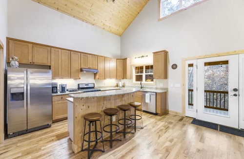 Brevard Cabin | Secluded Cabin! Renovated w Game room, Hot Tub.