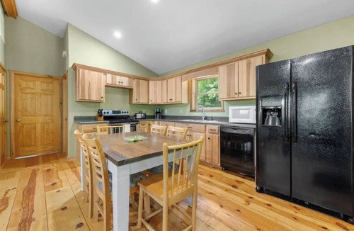 Cherry Log Cabin | Secluded cabin with hot tub, fireplace, outdoor fire pit and Tent Camping Area!