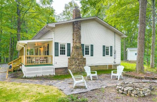 Walkersville House | Secluded Lodge Stay: Day Trip to Audra State Park!