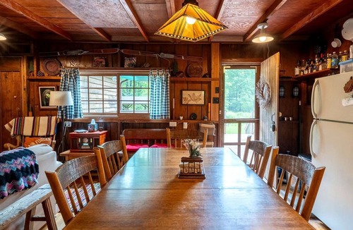 Terra Alta Cabin | Secluded Mountain Cabin with Creek Near Swallow Falls State Park, West Virginia