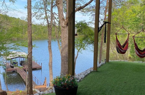 Toccoa House | Secluded Retreat: Lake Hartwell
