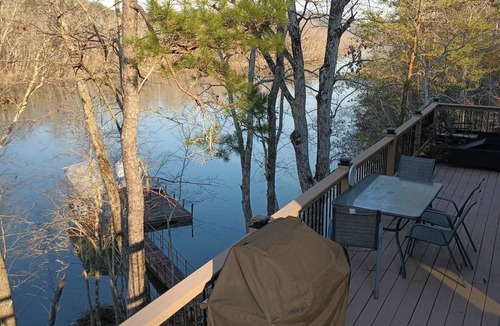 Toccoa House | Secluded Retreat: Lake Hartwell