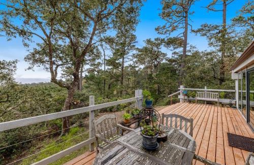 Del Monte Forest House | Serene Crest