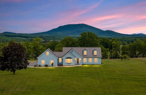 Augusta House | Serene Mountain Cottage with Hot Tub & Pond Views Near Berkeley Springs, West Virginia