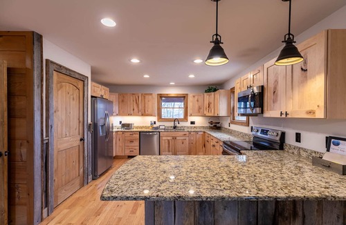 Banner Elk House | Signature Ridge Lodge: Pet Friendly Cabin Between Banner Elk & Valle Crucis | Game Room | Firepit!