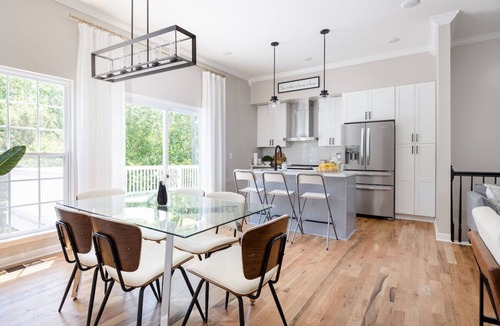Woodberry Park House | Sleeps 10 Family Home | Close to BNA & Downtown