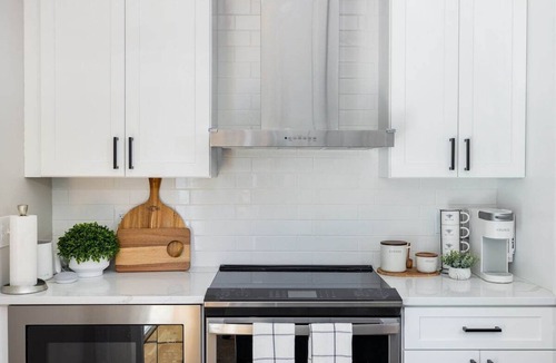 Woodberry Park House | Sleeps 10 Family Home | Close to BNA & Downtown