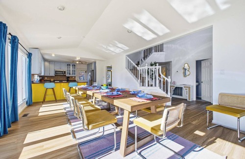 Asheville House | Sleeps 20 | Sport Court | Game Room | Sauna | Spa